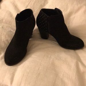 Black bootie size 8